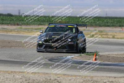 media/Jun-22-2025-Nasa (Sun) [[8119b72684]]/Race Group B/Qualifying/